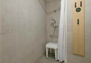 Hotels B&B HOTEL Le Mans Nord 2 : photos des chambres