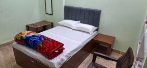 Laxmi paying guest house