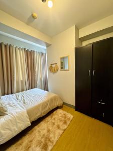2BR condo unit near BGC