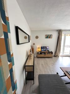Appartements LE COLORE - Parking gratuit - Confortable : photos des chambres