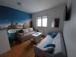 Apartment in Lukavica - 卢卡维卡