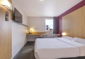 Hotels B&B HOTEL La Rochelle Centre : photos des chambres
