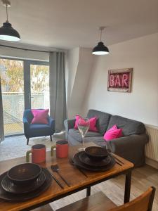 Pembroke Court Apartment