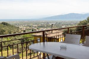 Aphrodites Villa 1 Romantic Sea View Escape