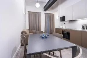 Old Theatre Suites - Tremiti - Флоріана