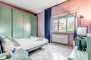 Herons bright apartment close Metro Station