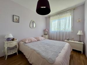 La Maison des Agapanthes - accès PMR - à 20 mn des Plages