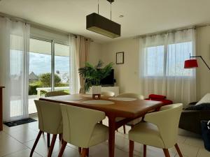 Maisons de vacances La Maison des Agapanthes - acces PMR - a 20 mn des Plages : photos des chambres