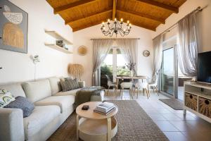 Villa Olive Blue, Adults Only