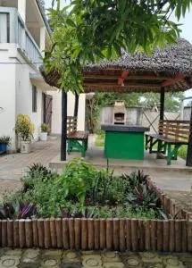 Maison 2 chambres avec jardin - Foulpointe - 图阿马西纳