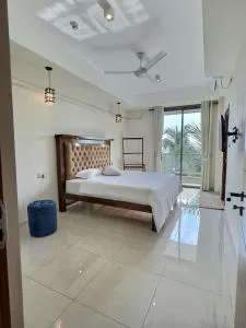 Pearly Ocean View Suite - 拉维尼亚山