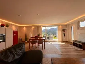 5 Sterne Ferienwohnung Wendelsberg - 奥佩瑙