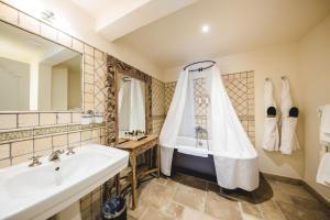 Le Palais dAglaé, Hôtel de Charme