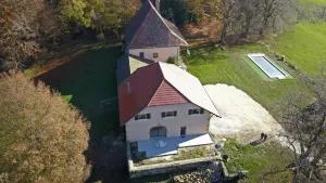Logis du Château de Beccon- Entre Annecy et Genève - 维伊勒佩