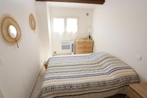 Saint Cyprien jolie maison climatisee avec une grande terrasse