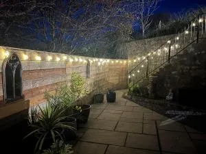 Private, Modern and Detached Garden Apartment - 阿贝尔格莱