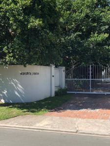 Sarahs Place- Heatherlands,George