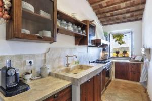 Pool Villa Volterra by Villaflair