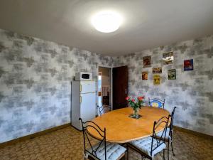 Maison familiale charme à Wavrille, proche Verdun - FR-1-585-169
