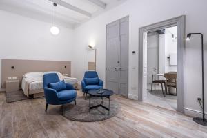 Old Theatre Suites - Vulcano