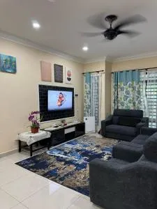 Utaqha Ventures Homestay - Kampong Pundut