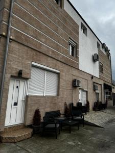 Apartments Vila Brzi & Beka