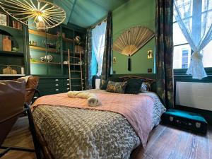 LE JUNGLE-ROOM, Sauna, Hyper-centre