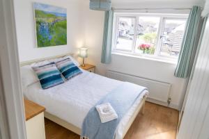 Trethvor House FREE PARKING Private bathroom Double