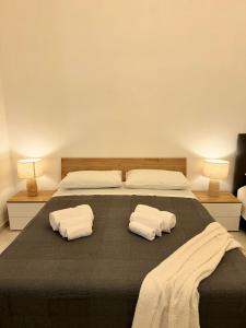 Holiday House Station