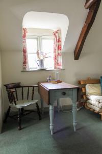 Charming Cotswold stone cottage in the Oxfordshire countryside