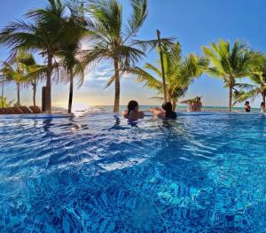 Laguna Beach, Brisa Marina playa Frances