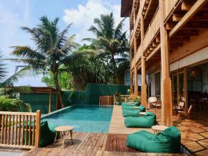 Coast 67 Boutique Hotel