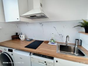 K2215 Grand-Tourist Apartment