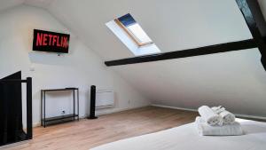 Suite Rose #3#- Ambiance cosy & Jacuzzi-self check-in