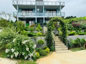 Family Hotel Sunset - Sakhalvasho