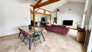 VILLA CANTATE - Maison avec piscine