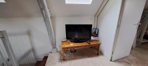 Appartements Appartement accueillant a Luynes, 60 m² avec jardin : photos des chambres