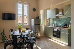 Penthouse Vado Collection