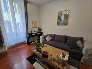 Cannes - Centre- Film Festival