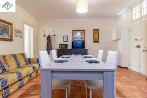 San Michele in Centro Storico a Lucca by TuscanyWeGo