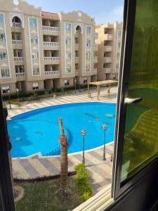 Aven Resort Compound