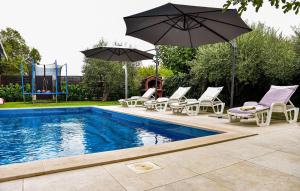 Nice Home In Smokovic With Wifi