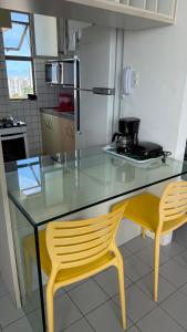 Simple Apartment, Heart of the Action!