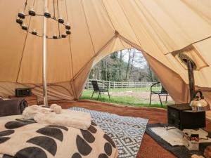 Bell tent 4