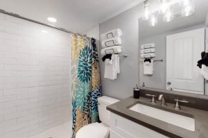 Bright basement unit with large yard and sunroom
