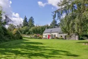 Pwll Cottage - Crunwear