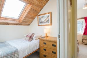 Pwll Cottage