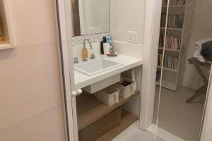 Linda Casa em condomínio