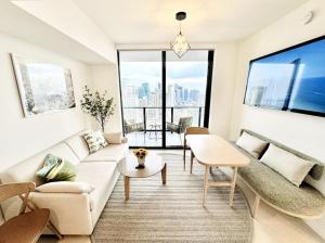 43 Floor Miami 1BD Near Arena