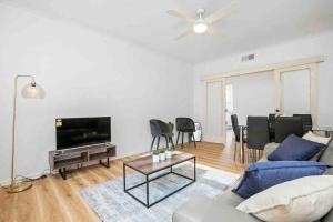 Domi Rentals - The Meadow Gardens